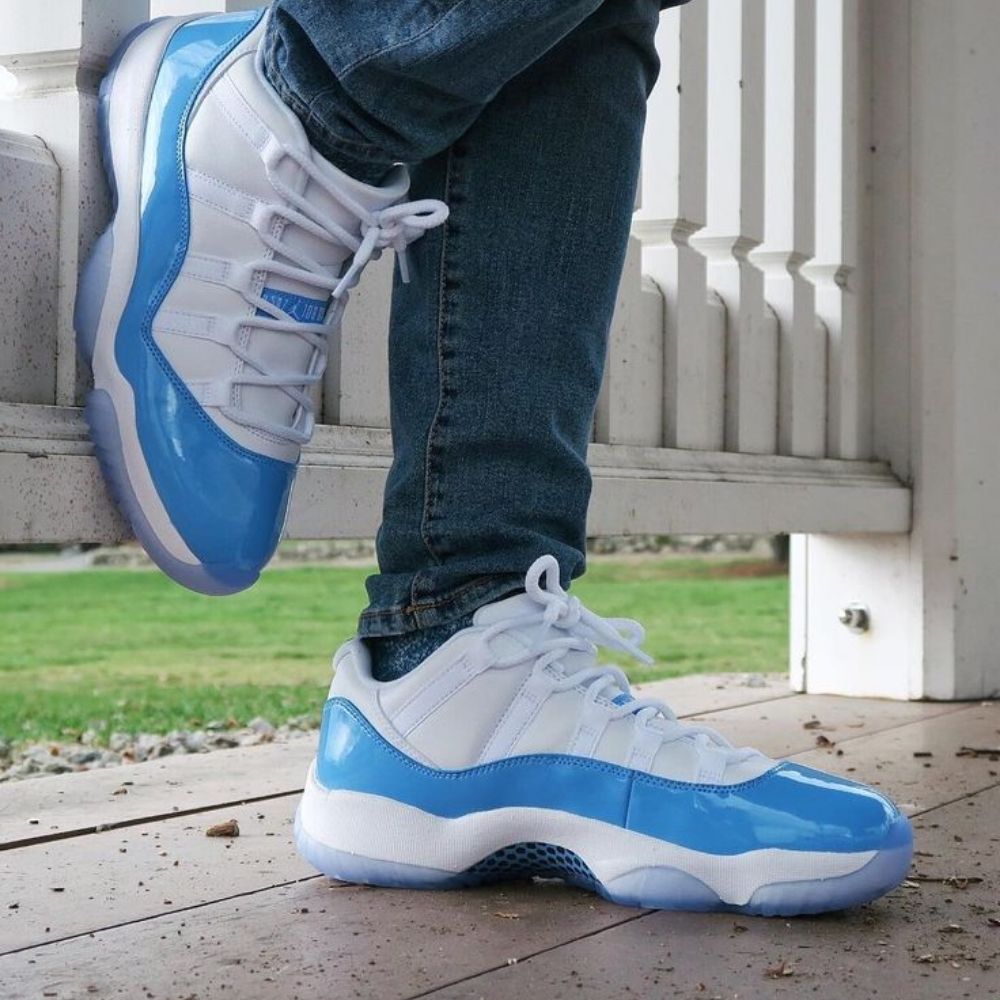 Air Jordan 11 UNC University Blue White