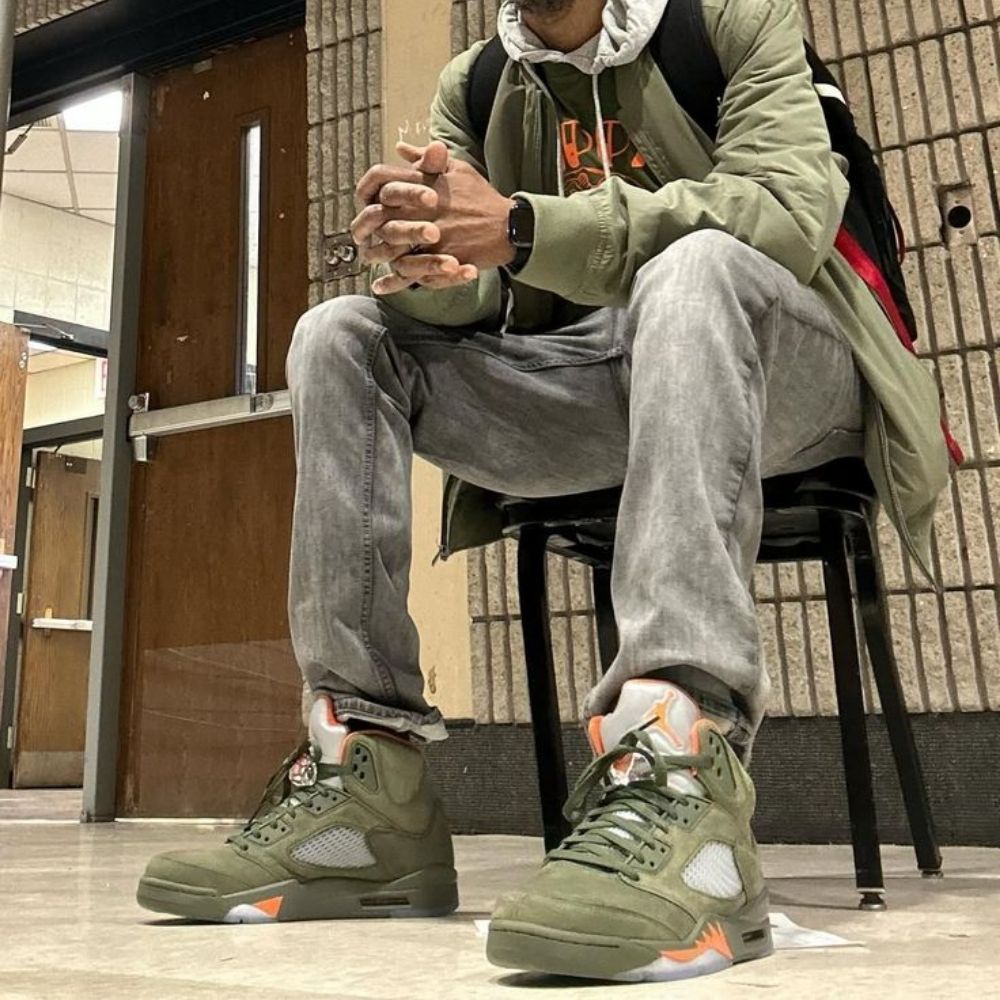Air Jordan 5 Retro Olive 2024